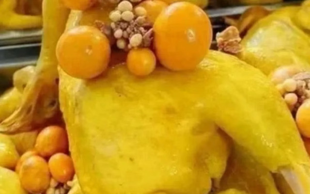 GÀ Ủ MUỐI HOA TIÊU - BÉ BA - Trần Thị Trọng