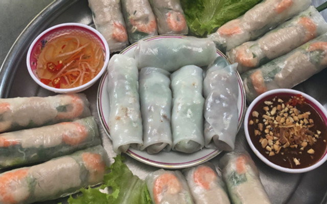 Cuốn 6 Năm - Gỏi Cuốn & Bún Thịt Nướng