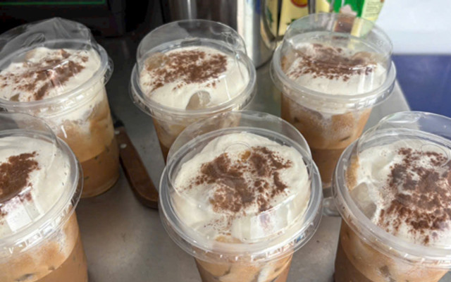 Minh Quân - Cafe, Sinh Tố & Nước Ép - Âu Cơ