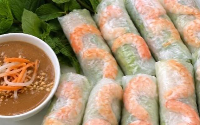 Bé Nhím - Trần Phú