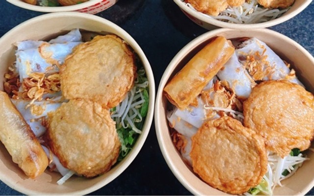 Bánh Cuốn Bắc Sen Vàng