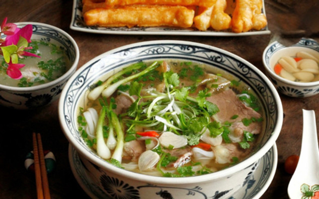 QUÁN QUEN - Phở & Bún - Nguyễn Văn Cừ