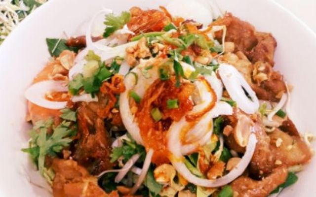 Mì Quảng Cô Dung An Lão