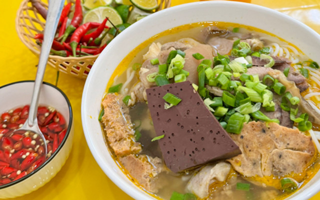 Bún Riêu KonTum - Cô My