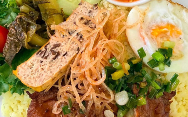 Cơm Sườn - 22 Lý Thường Kiệt