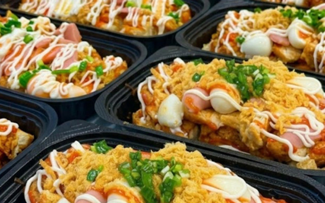 Ăn Vặt Bumtumlan - Bánh mì nướng muối ớt, Bánh tráng mỡ hành - Bình Tân
