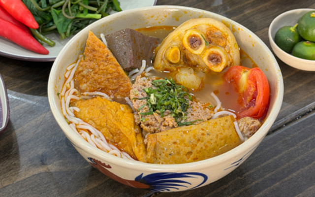 Bún Riêu & Canh Bún - Góc Phố - 227 Tạ Uyên