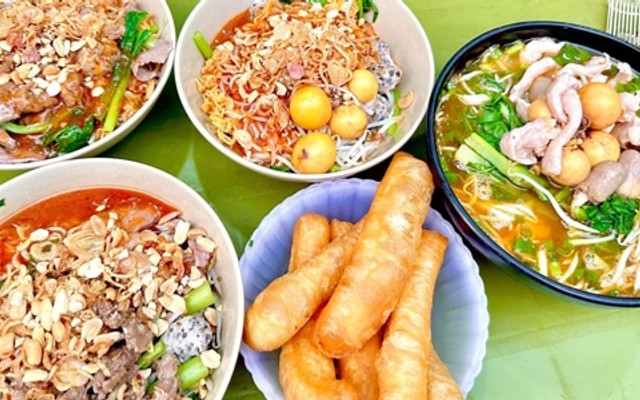 Mỳ Chua Cay - 277 Phúc Tân