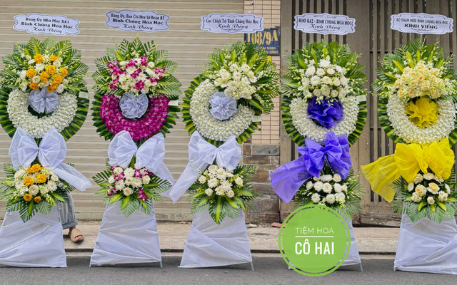 Tiệm Hoa Sáp Sài Gòn - Ba Vân