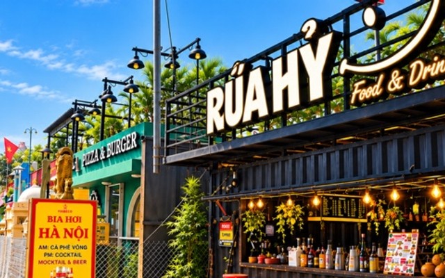 Rứa Hý Pizza, Burger & Coffee