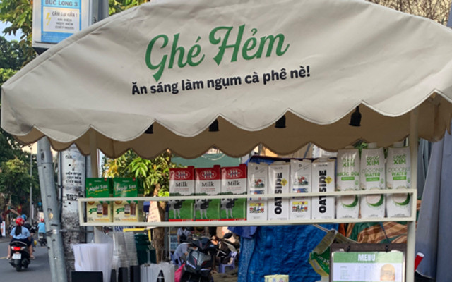 Ghé Hẻm Coffee - Nơ Trang Long