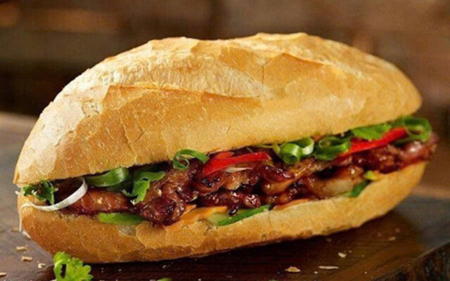 Bánh Mì Truyền Thống & Bánh Mì Thịt Khìa - Trần Chiên