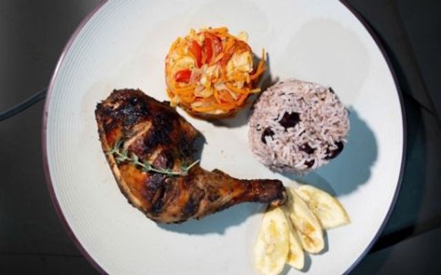 Jerk And Chill - Gà Nướng Jamaica - Trần Ngọc Diện