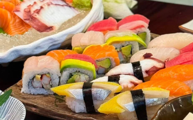Cơm Kiểu Nhật - Cơm Bento & Sushi