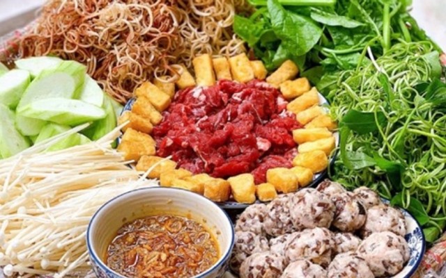 Bếp Nhà Cậu Ba - Lẩu & Gỏi - 193/24 Lê Đức Thọ