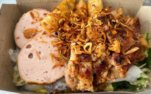 Bánh Cuốn Nóng 41