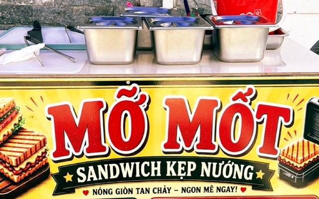 Mỡ Mốt Sandwich Kẹp Nướng - Bánh Mì Sandwich - 679/14 Phạm Văn Chiêu