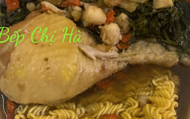Bếp Chị Hà - Mì Gà Tần & Mì Bò Cay