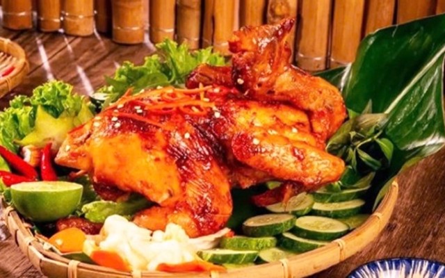 Gà Nướng Cô Duyên - Chợ Hoàng Gia