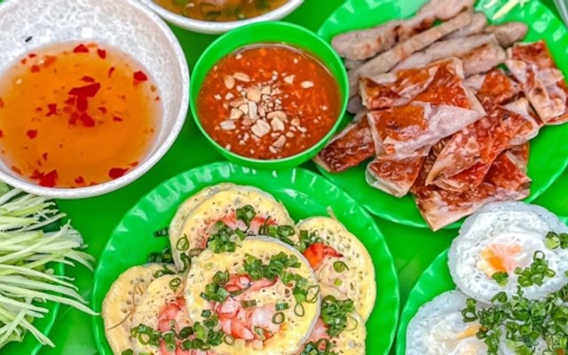 Bánh Căn & Bánh Xèo Giòn - Chả Lụi Lagi