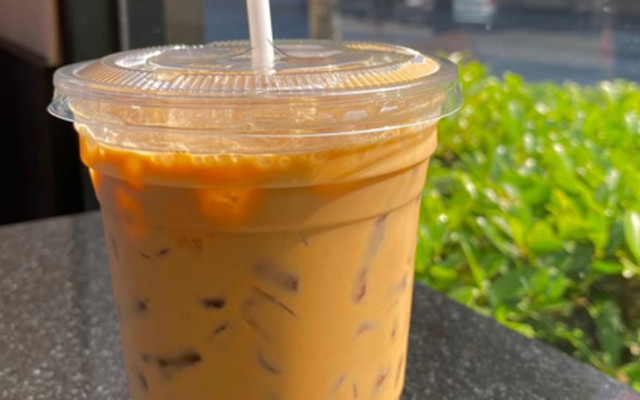 Cà Phê Khuya - Cà Phê Đá & Cà Phê Sữa - Lê Văn Linh