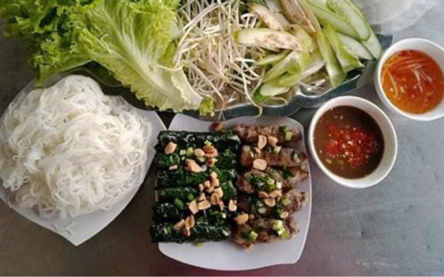 Kim Ngân Quán - Bò Lá Lốt, Mỡ Chài & Gỏi Cuốn