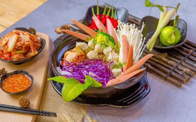 Mì Cay Korea, Lẩu Kim Chi & Lẩu Thái - Nguyễn Thị Tú