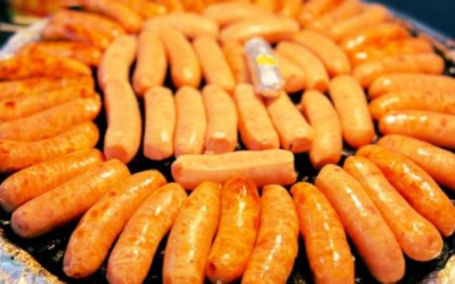 Lạp Xưởng Nướng Đá - Dung