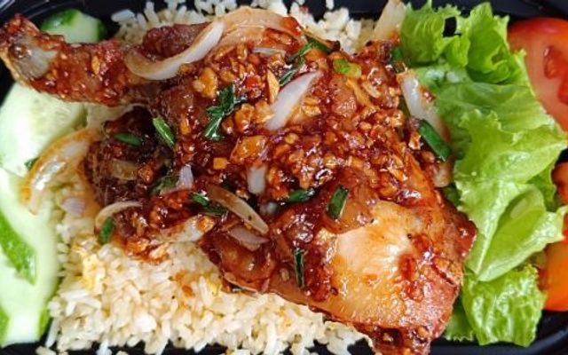 Hiếu Béo - Cơm Chiên, Mì Xào & Nướng - 17/3A Trần Văn Ơn