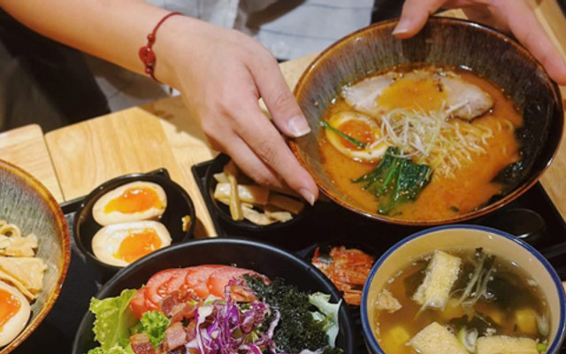 Banwaya Ramen - Đỗ Xuân Hợp