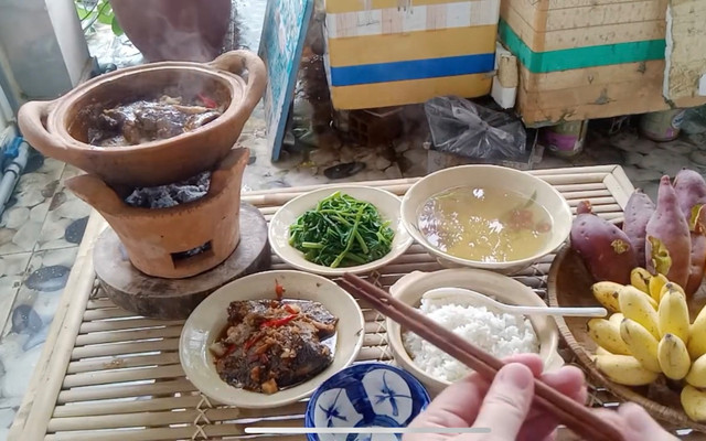 Vị Nhà - Cơm Trưa Nhà Nấu - Dương Cát Lợi