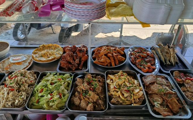 Quán Cơm Chị Ka - Cơm Trưa - Bùi Thị Xuân