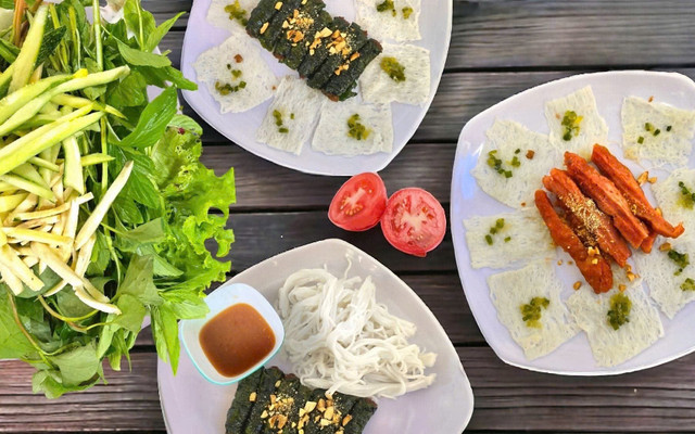 Bò Lá Lốt - Nem Nướng - Gia Hân