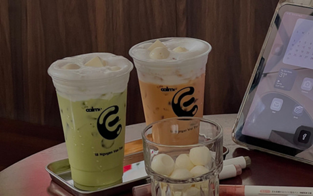 Calme Café - 18 Nguyễn Văn Trỗi