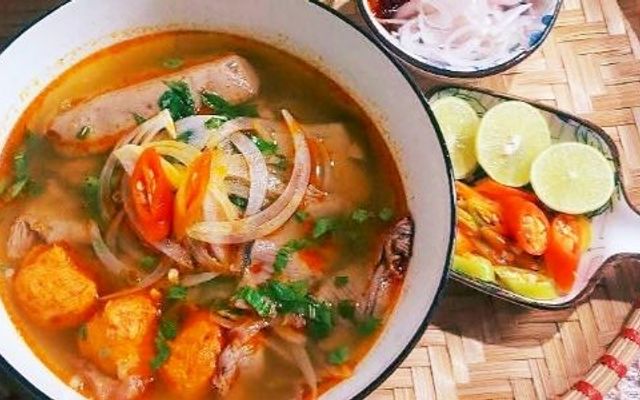 Bún Bò Huế Thanh Bình - 401 Phan Đình Phùng Quảng Ngãi