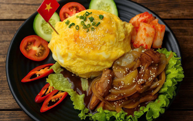 Hai Chị Em - Cơm Trứng Lốc Xoáy Dujamae - 20 Trường Chinh