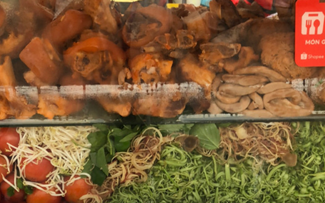 Cô Trang Canh Bún - Bún Riêu