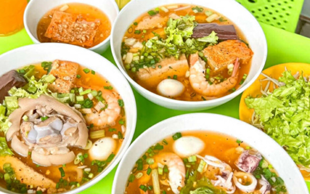Bánh Canh Chả Cua Phú Quốc - Trần Nam Phú