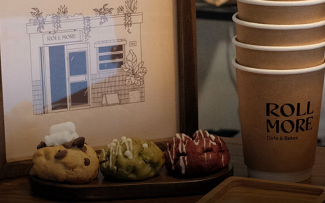 Roll More Cafe & Bakes - Bắc Hải
