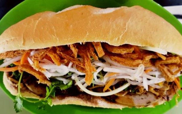 Bánh Mì Chay - Thanh An - Đội Cấn