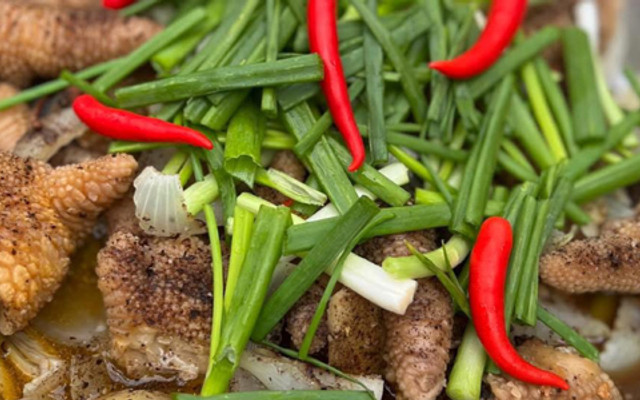 Lão Trư - Chân Gà Hấp Tàu Xì - Quận 3