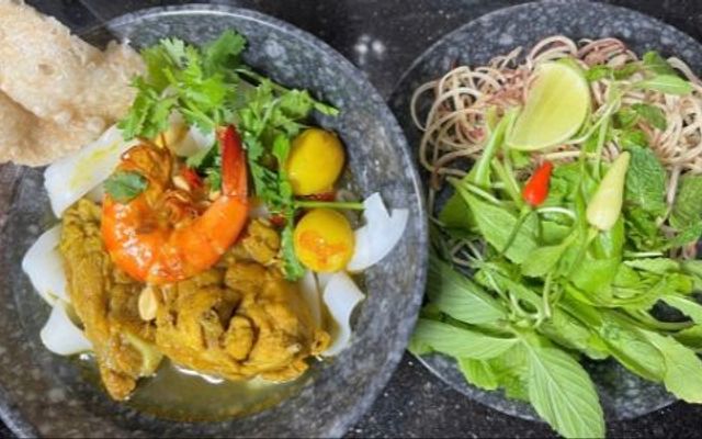 Tiệm Ăn Nhà Mỳ - Mỳ Quảng, Xíu Mại Chén Bánh Mỳ & Gỏi Cuốn - Đông Lân