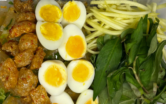 Nhâm Nhi - Bánh Tráng Trộn, Trà Sữa & Trà Tắc - Xô Viết Nghệ Tĩnh