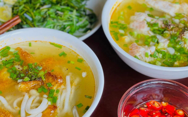 Bánh Canh An - Cá Lóc & Bột Gạo - 69 Nguyễn Tư Nghiêm Q2