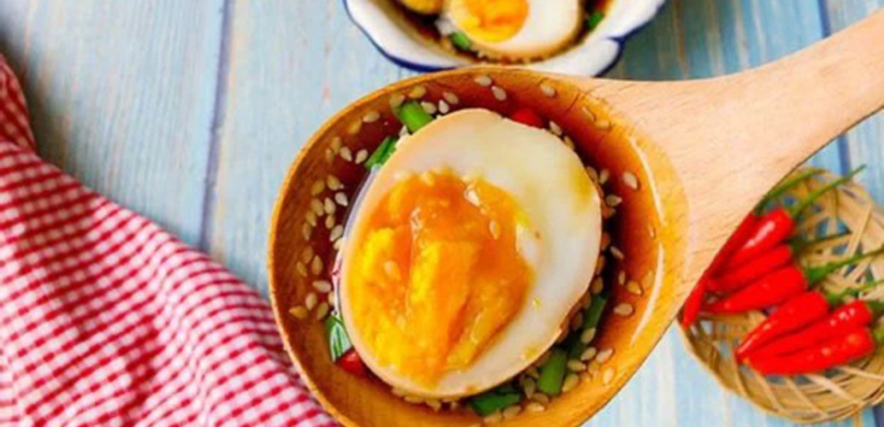 Trứng - Ngon Ngon - Phạm Hùng
