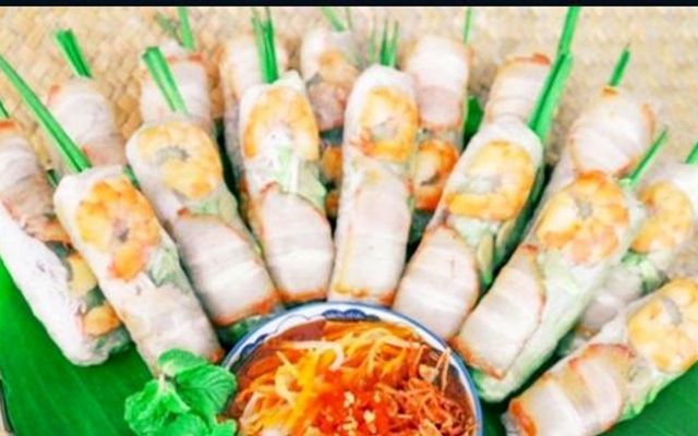 Gỏi Cuốn - Bún Và Ăn Vặt Năm Béo - Trần Xuân Soạn