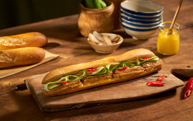 Bánh Mì Bà Thơm - Pate Gia Truyền