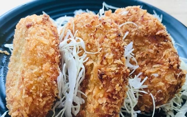 Osaka Yukata Quán - Cơm Phủ Trứng Phủ Sốt & Takoyaki