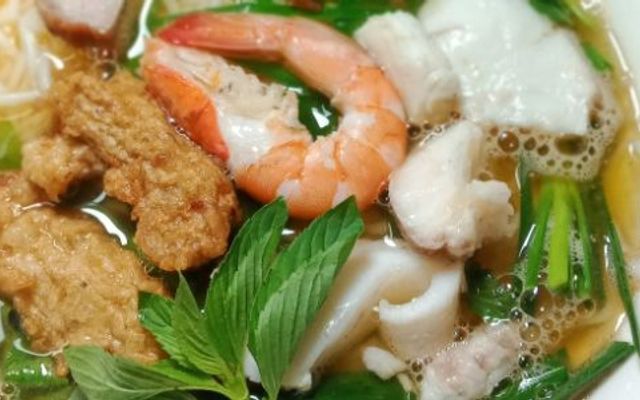 Tuyết Mai Bò Beefsteak & Bún Nước Lèo Sóc Trăng