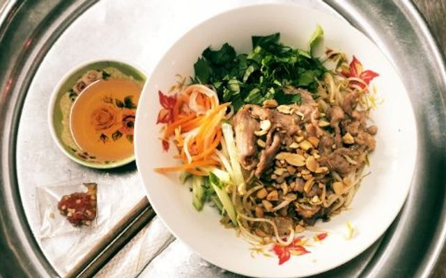 Quán Ăn Thắng - Bún Riêu, Hủ Tiếu Mì & Bún Xào - Cách Mạng Tháng 8